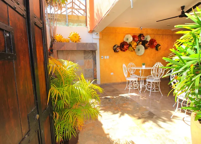 Papagayo Boutique 5*